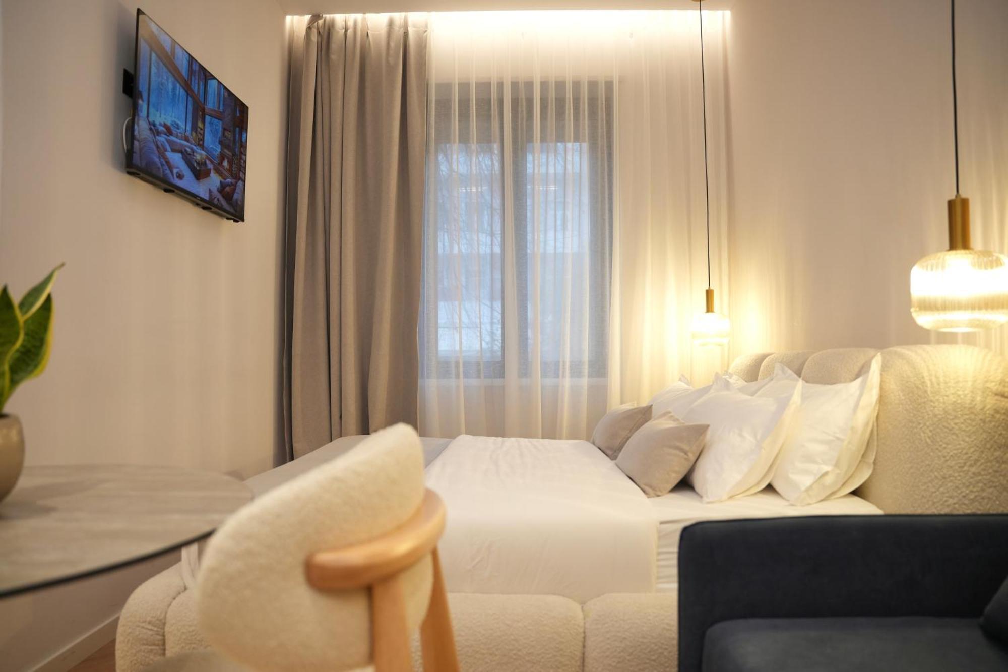 Nea Deluxe Apart-Hotel Tirana Kültér fotó