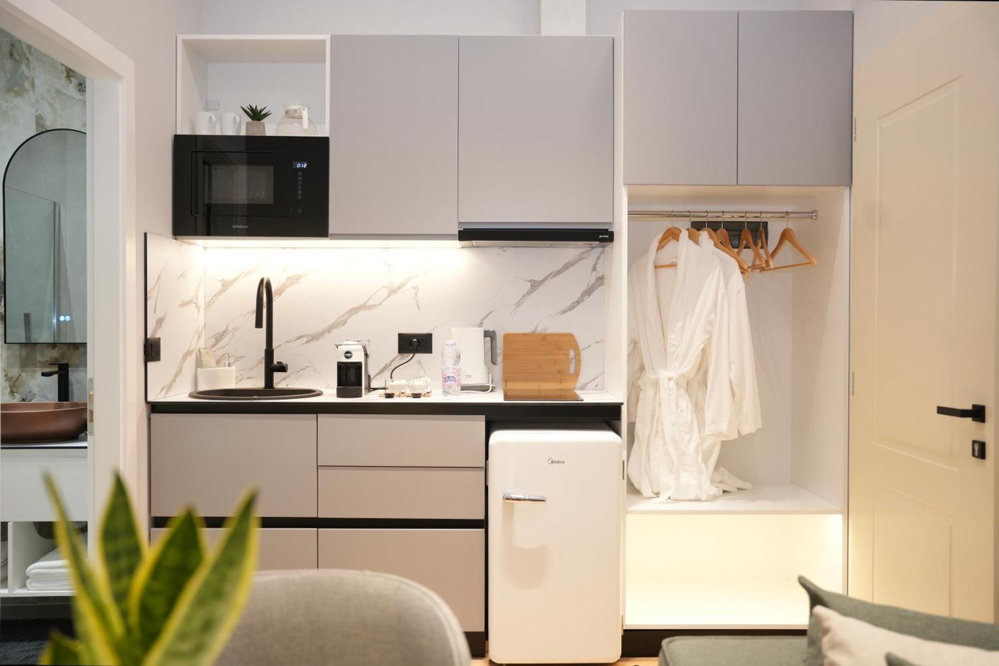 Nea Deluxe Apart-Hotel Tirana Kültér fotó
